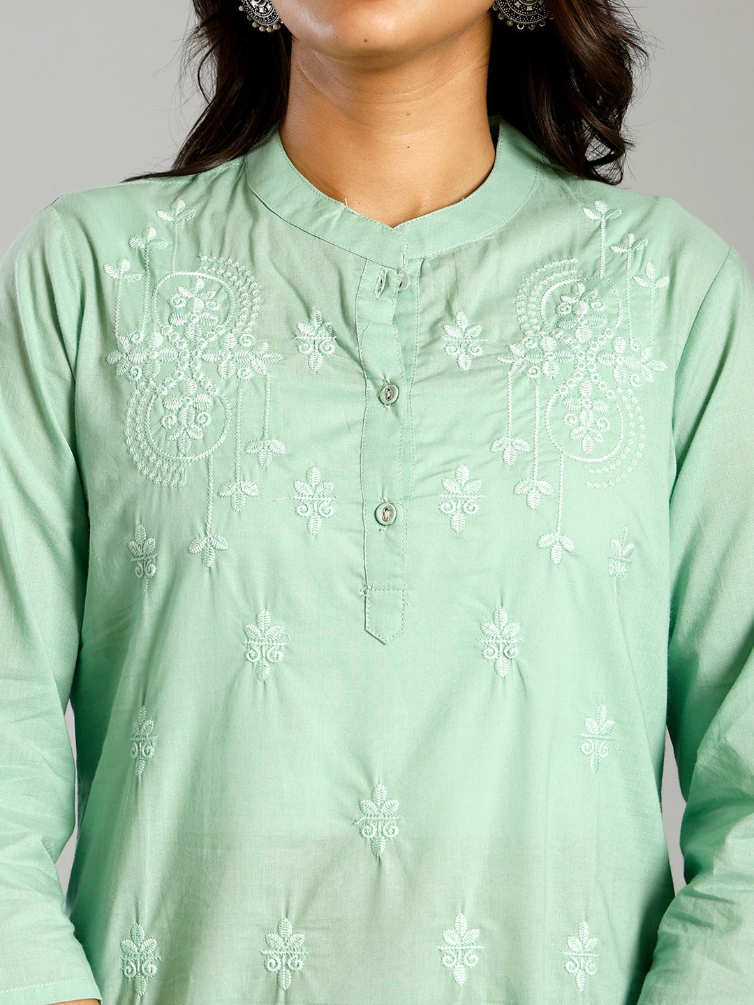 Green Cotton Chikankari Kurti Top – Thread Embroidered